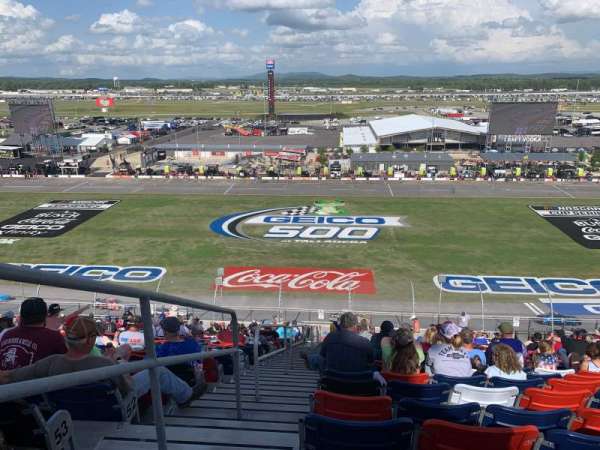 Talladega Superspeedway, bloc: Tri-Oval Tower, rangée: 56, place: 16