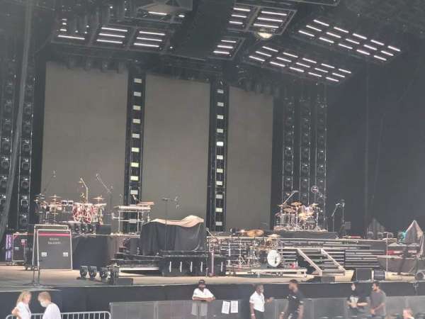 Credit Union 1 Amphitheatre, bloc: 105, rangée: E, place: 1