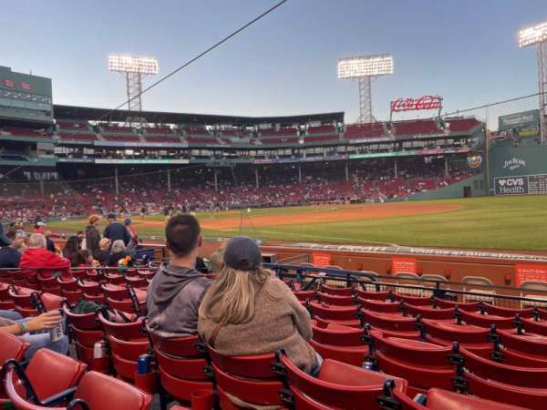 Fenway Park, bloc: Field Box 9, rangée: G, place: 2