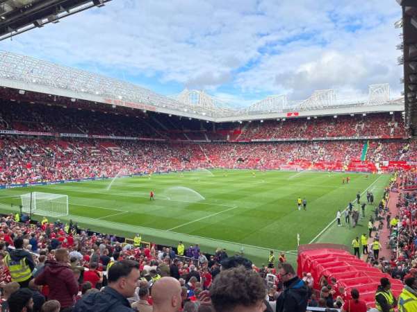 Old Trafford, bloc: W209, rangée: 31, place: 91
