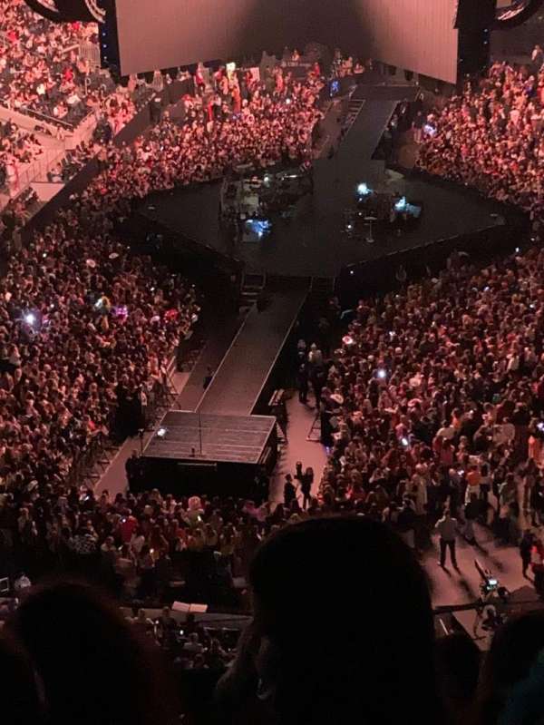 UBS Arena, bloc: 313, rangée: 7, place: 5