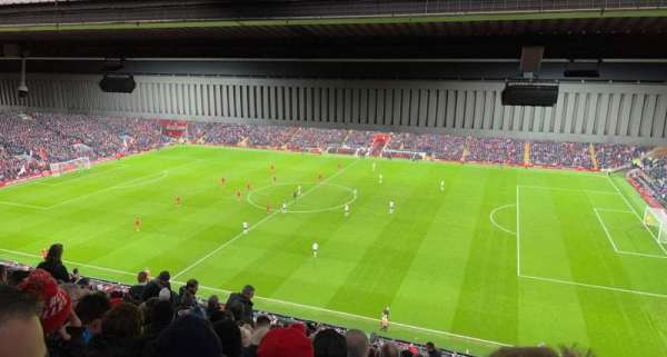 Anfield, bloc: CE3, rangée: 22, place: 58