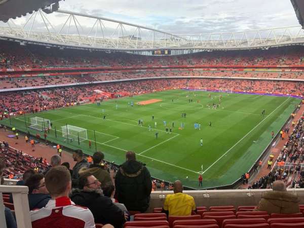 Emirates Stadium, bloc: 119, rangée: 6, place: 798