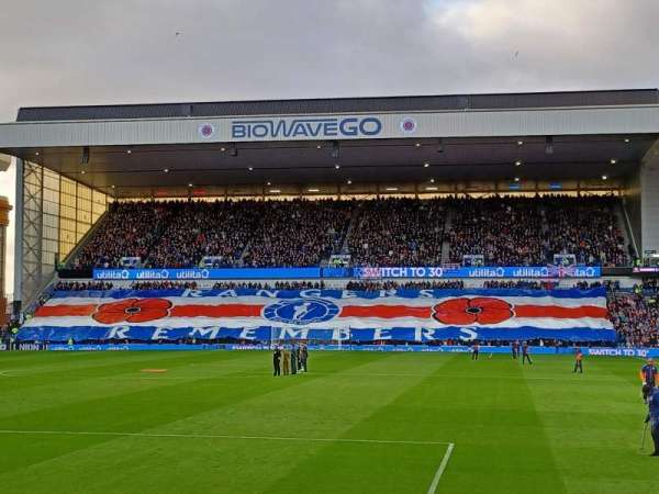 Ibrox Stadium, bloc: CF2, rangée: H, place: 38