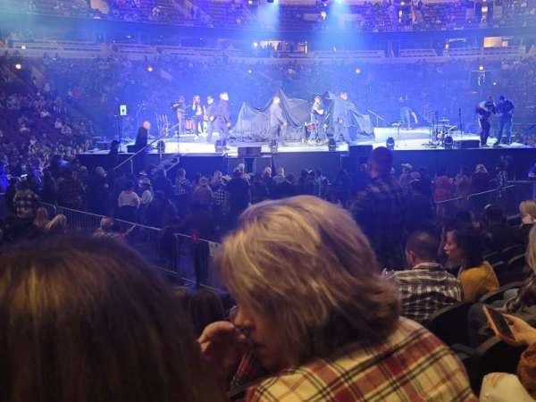 United Center, bloc: 114, rangée: 13, place: 20