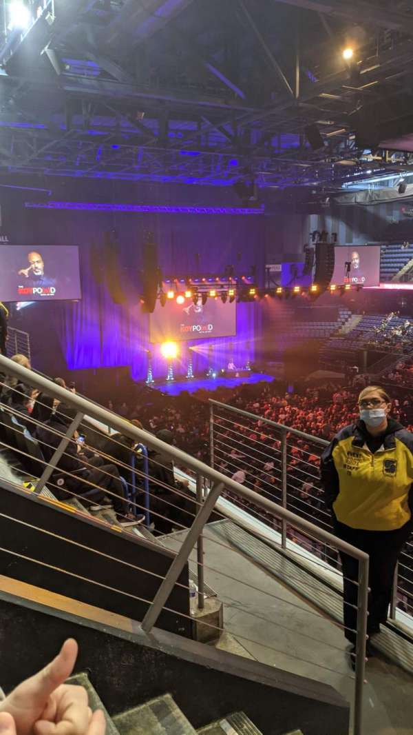 Toyota Arena, bloc: 214, rangée: D, place: 19