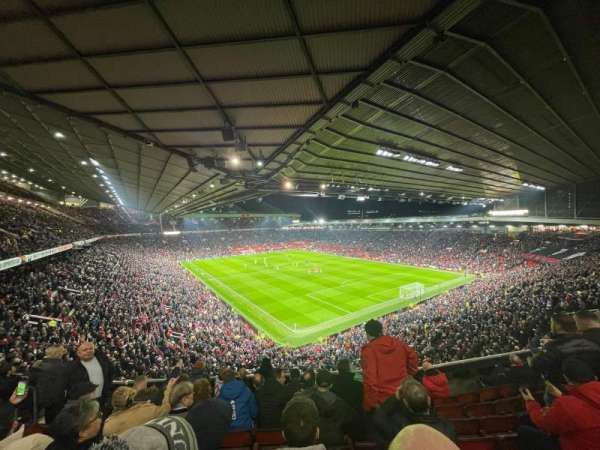 Old Trafford, bloc: NW3433, rangée: 8, place: 31