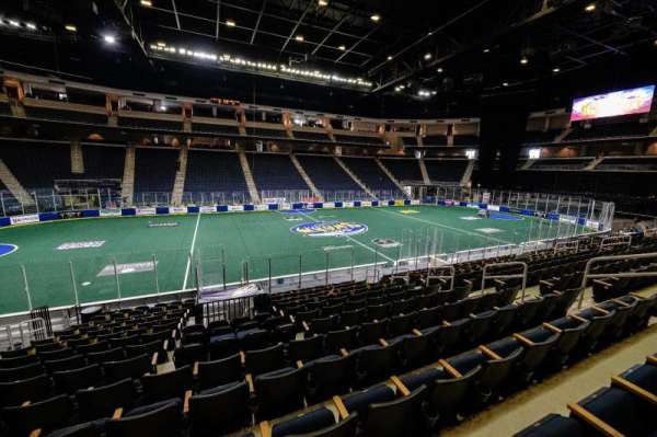 Gas South Arena, bloc: 104, rangée: n, place: 11