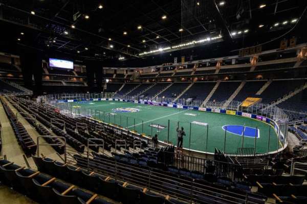 Gas South Arena, bloc: 121, rangée: M, place: 11