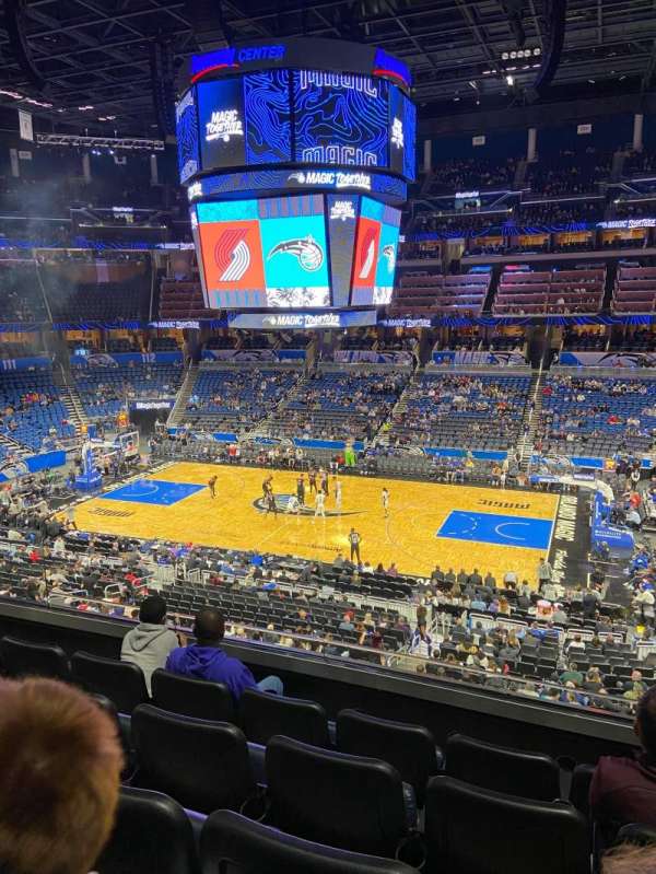 Kia Center, bloc: CB, rangée: 5, place: 10