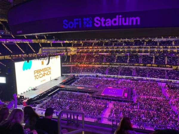 SoFi Stadium, bloc: 324, rangée: 4, place: 20