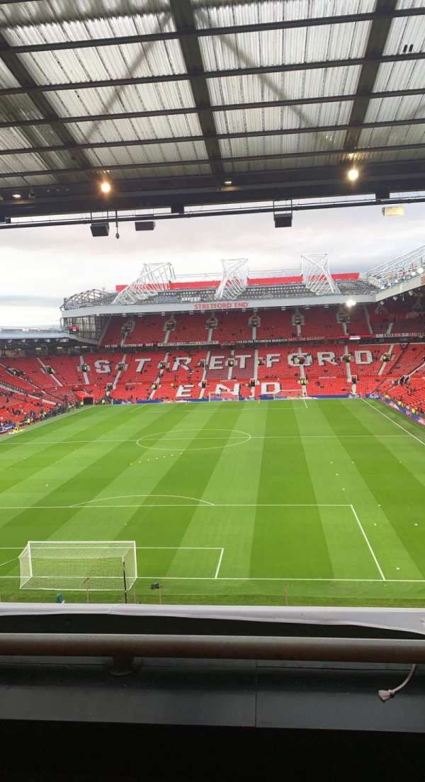 Old Trafford, bloc: E334, rangée: 2, place: 62