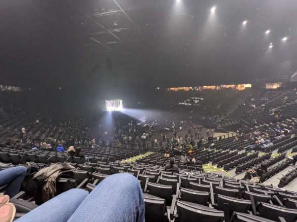 Accor Arena, bloc: Gradin T, rangée: 4, place: 16