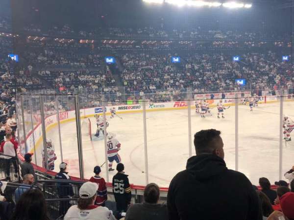 Place Bell, bloc: 111, rangée: G, place: 13