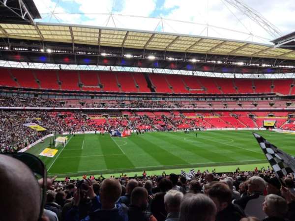 Wembley Stadium, bloc: 126, rangée: 41, place: 89