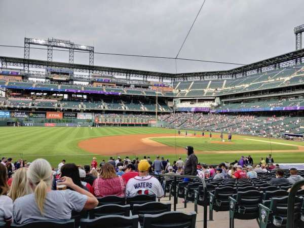 Coors Field, bloc: 141, rangée: 23, place: 2