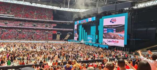 Wembley Stadium, bloc: 142, rangée: 24, place: 258