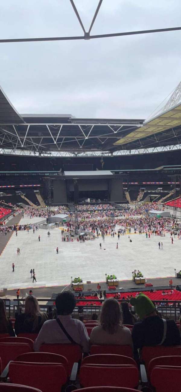 Wembley Stadium, bloc: 216, rangée: 15, place: 53