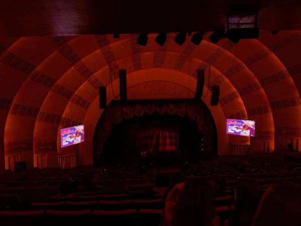 Radio City Music Hall, bloc: 2nd Mezzanine 5, rangée: G, place: 511