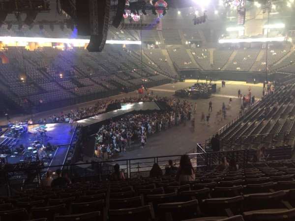 Accor Arena, bloc: Gradin L, rangée: 4, place: 30