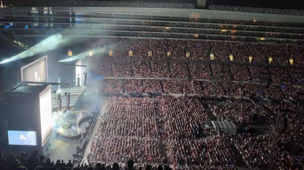 Soldier Field, bloc: 440, rangée: 36, place: 19