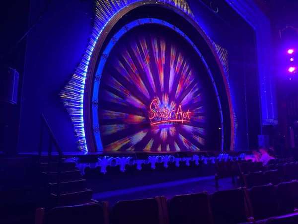 Eventim Apollo, bloc: Stalls, rangée: H, place: 3