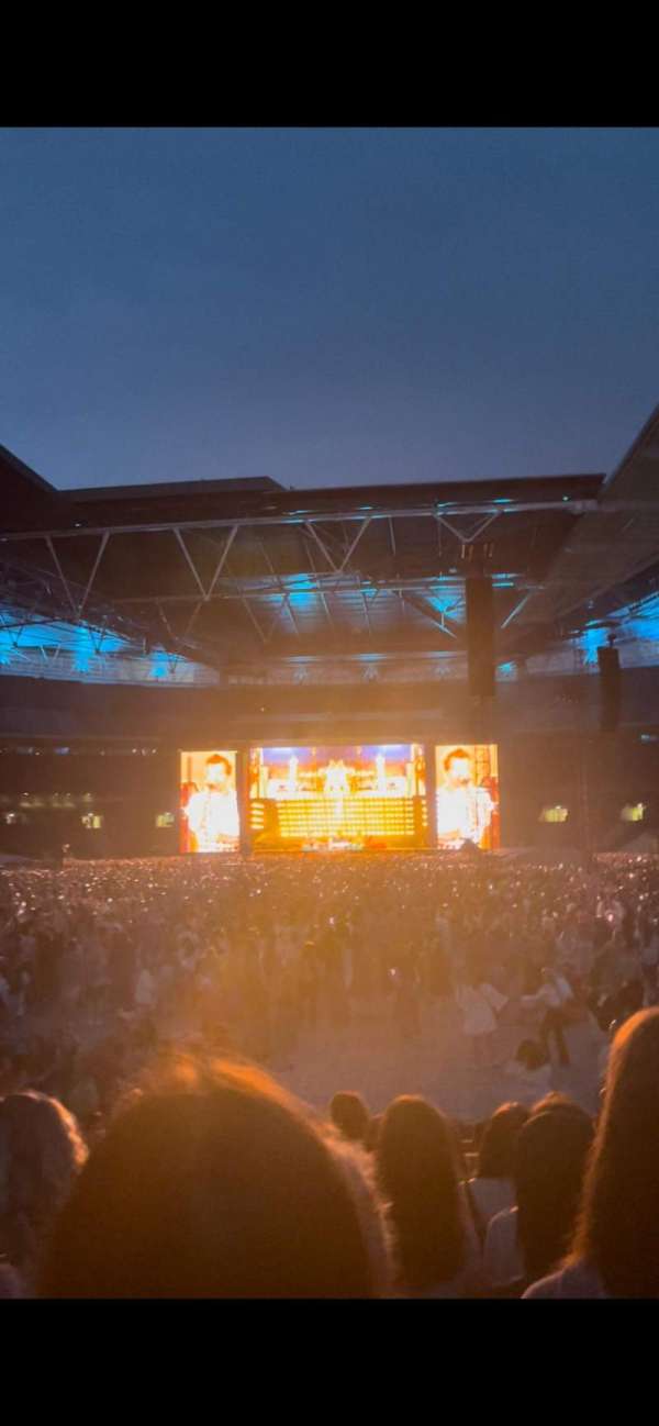 Wembley Stadium, bloc: 110, rangée: 13, place: 236