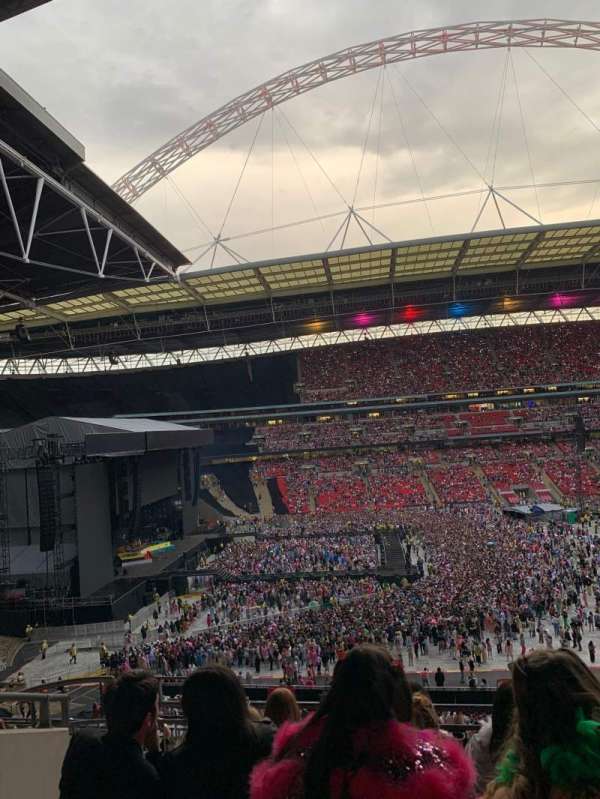 Wembley Stadium, bloc: 230, rangée: 11, place: 81
