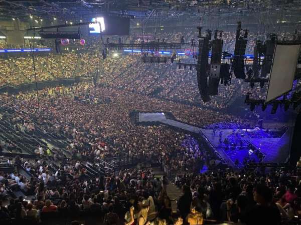 Accor Arena, bloc: Balcon H, rangée: 88, place: 13