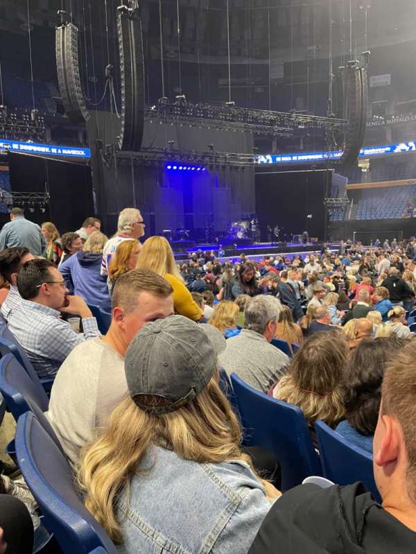 KeyBank Center, bloc: 105, rangée: 7, place: 10