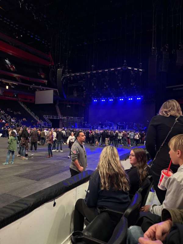 Little Caesars Arena, bloc: 110, rangée: 2, place: 6