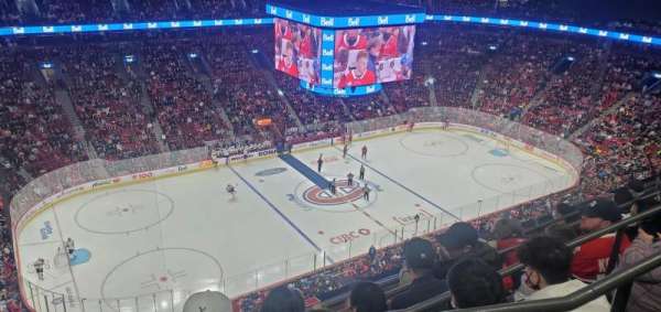 Centre Bell, bloc: 322, rangée: F, place: 12