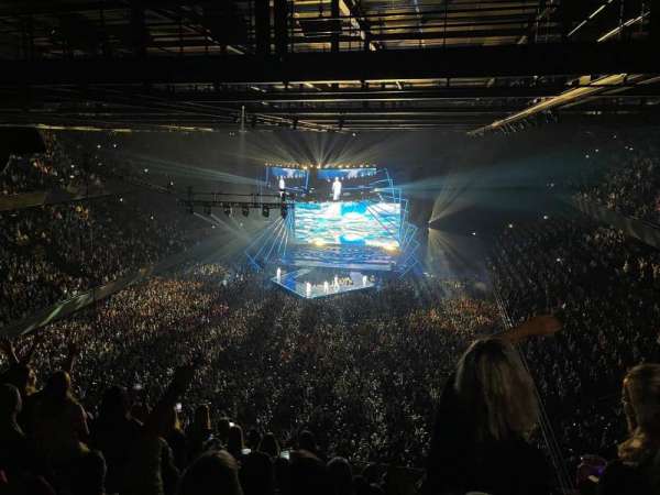 Ziggo Dome, bloc: 207, rangée: 10, place: 206