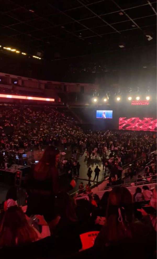 Gas South Arena, bloc: 101, rangée: T, place: 7