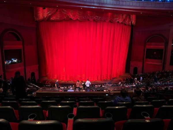 O Theatre, bloc: 200, rangée: L, place: 235