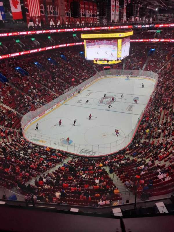 Centre Bell, bloc: 308, rangée: A, place: 9
