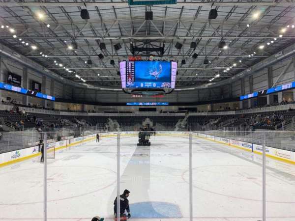Tech CU Arena, bloc: 108, rangée: 7, place: 9