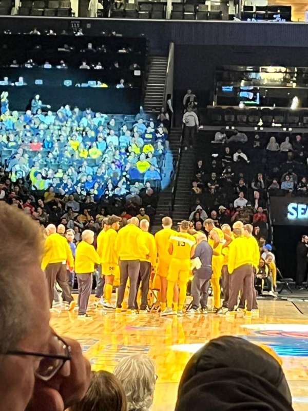 Barclays Center, bloc: 1, rangée: 1, place: 5