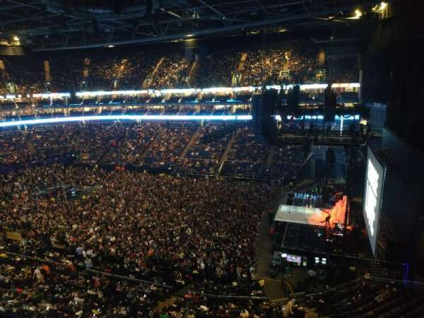 The O2, London, bloc: 422, rangée: A, place: 975