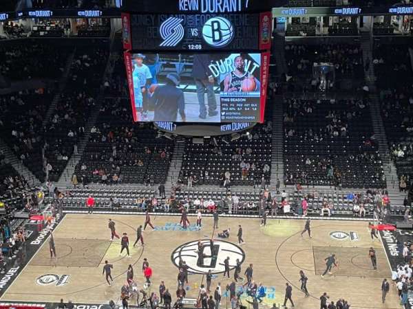 Barclays Center, bloc: 207, rangée: 9, place: 17