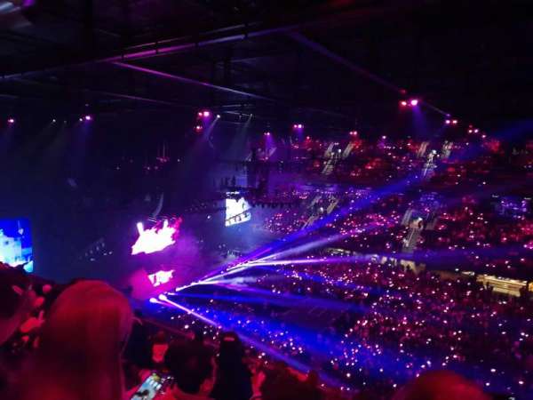 Ziggo Dome, bloc: 211, rangée: 8, place: 373