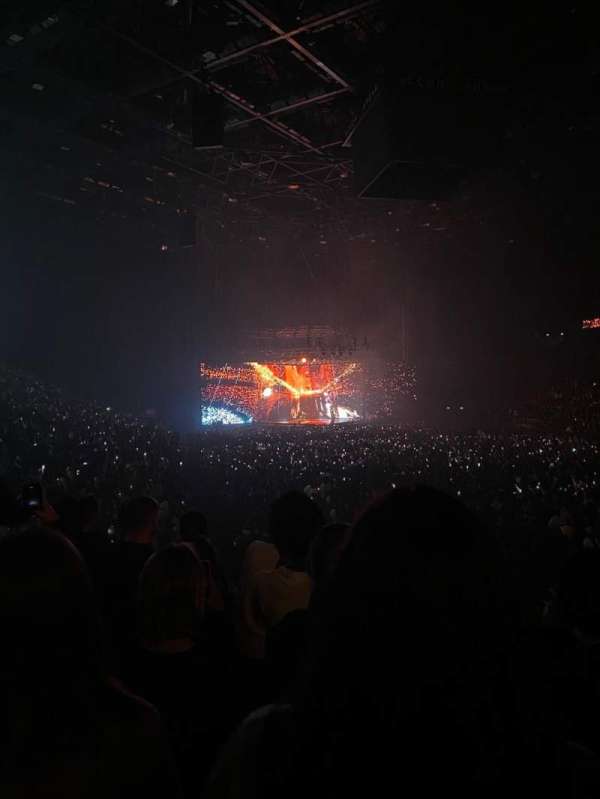 Accor Arena, bloc: Gradin T, rangée: 17, place: 4