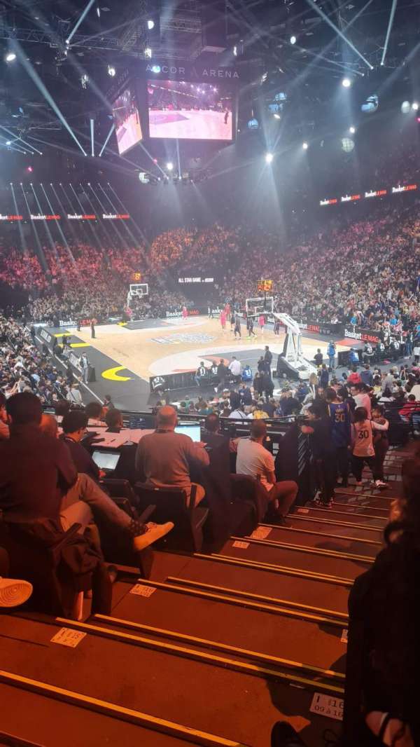 Accor Arena, bloc: Gradin I, rangée: 13, place: 9