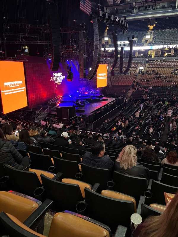 Scotiabank Arena, bloc: 109, rangée: 23, place: 1