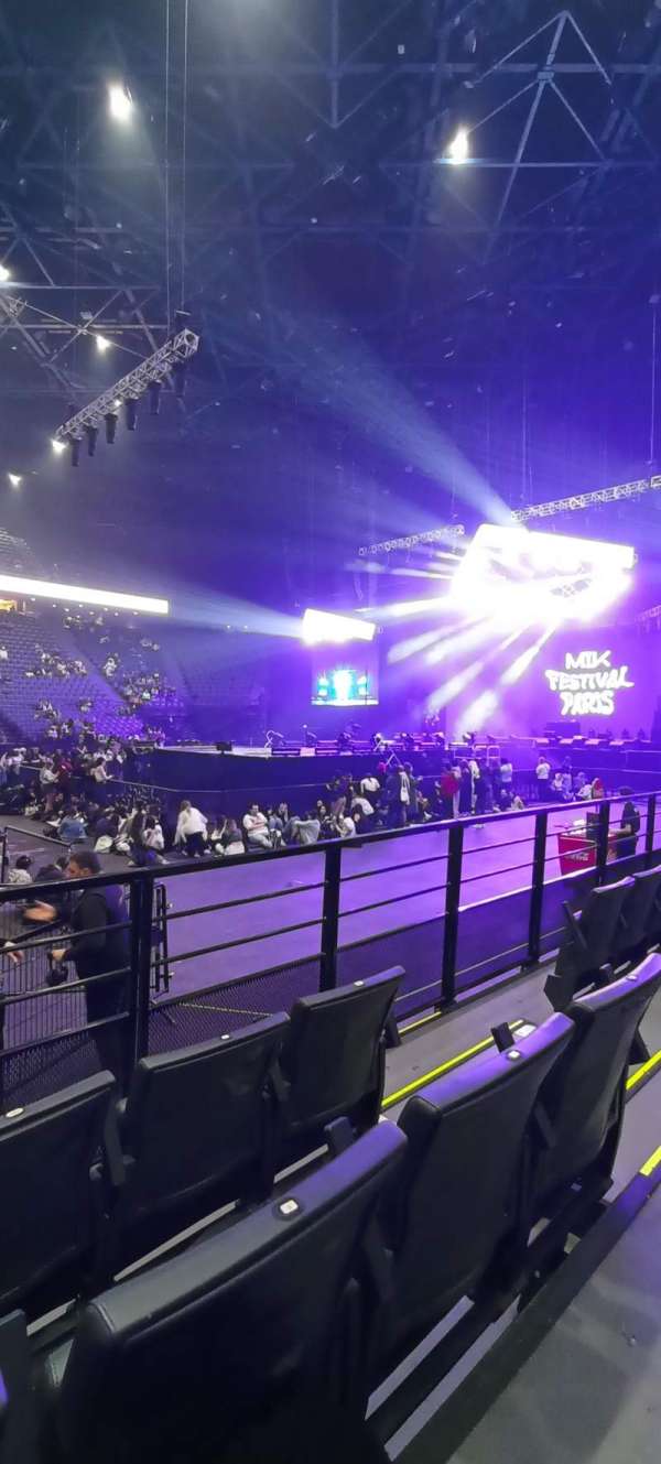 Accor Arena, bloc: Gradin F, rangée: 26, place: 5