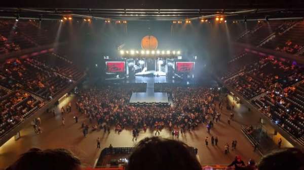 Ziggo Dome, bloc: 207, rangée: 11, place: 235