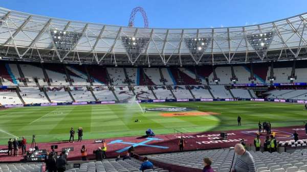 London Stadium, bloc: 106, rangée: 25, place: 350