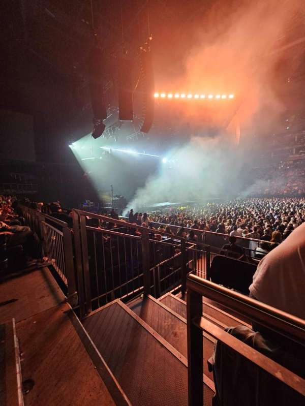 The O2, London, bloc: 102, rangée: H, place: 50