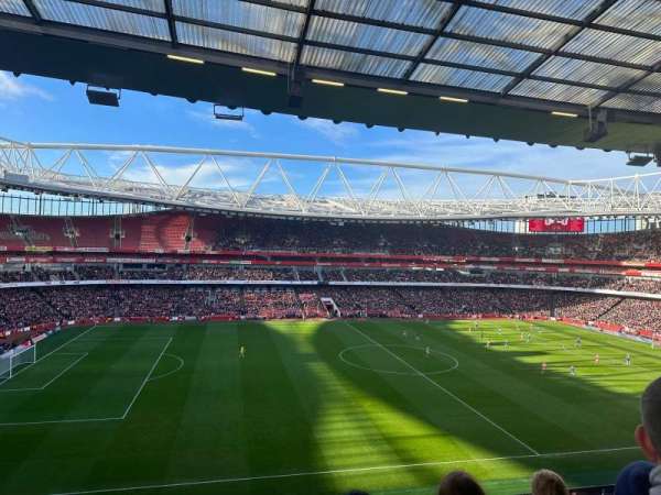 Emirates Stadium, bloc: 115, rangée: 4, place: 667