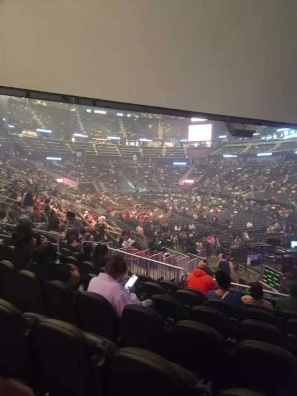 State Farm Arena, bloc: 106, rangée: Q, place: 2